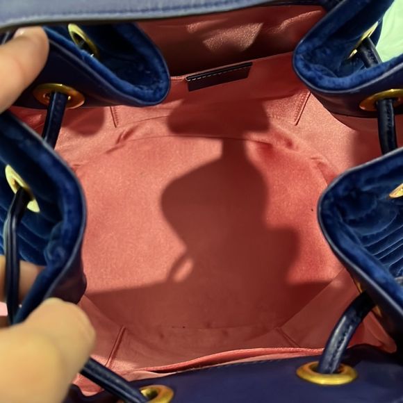 ❤️SOLD❤️Gucci bucket bag - Picture 3 of 12